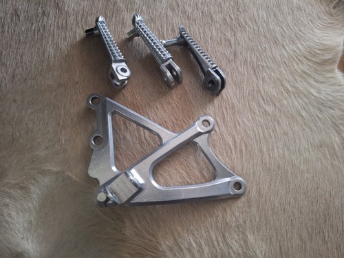 Yamaha yzf fußrasten - yamaha,